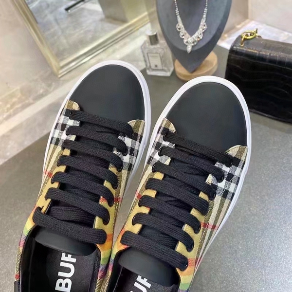 ブランド激安靴角部分ディテール